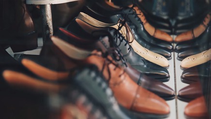 The best Shoe stores in London. Comments and reviews in UK